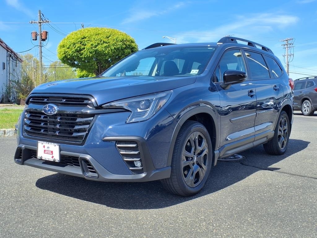 used 2024 Subaru Ascent car, priced at $38,900