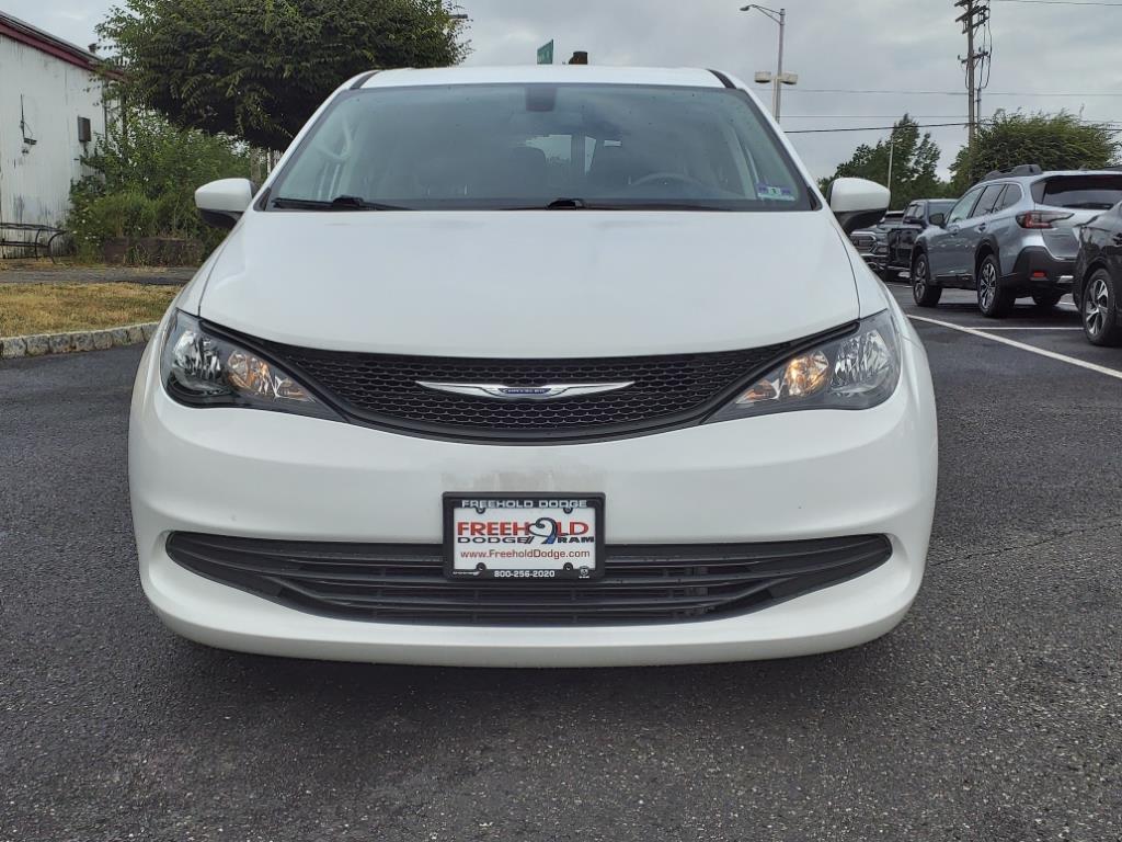 used 2019 Chrysler Pacifica car, priced at $15,900