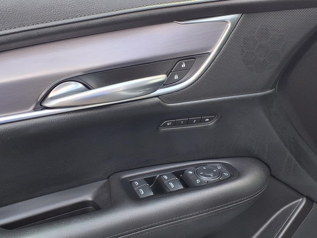 used 2019 Cadillac XT5 car, priced at $20,500