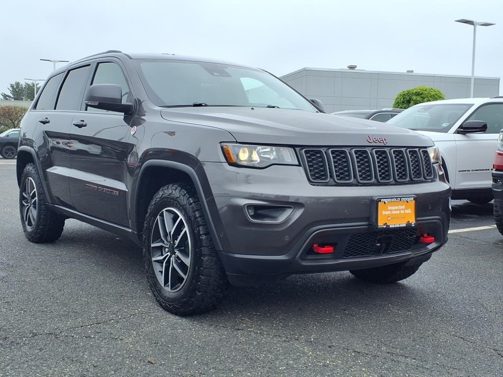 used 2021 Jeep Grand Cherokee car, priced at $32,900