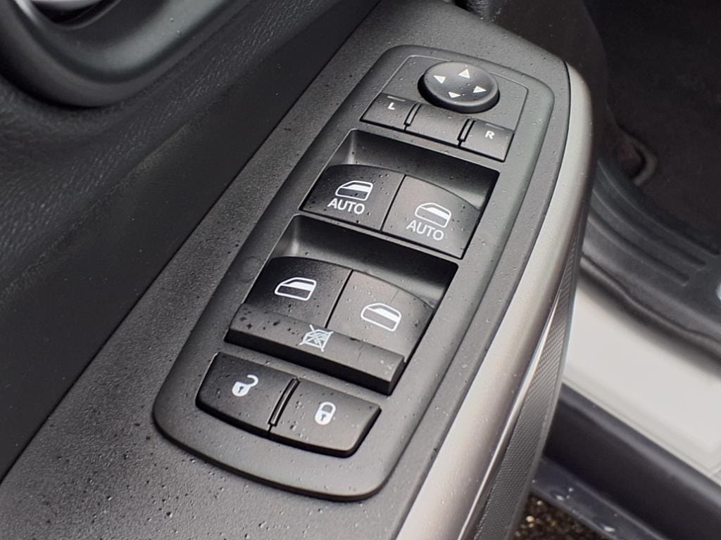 used 2019 Jeep Cherokee car, priced at $11,900