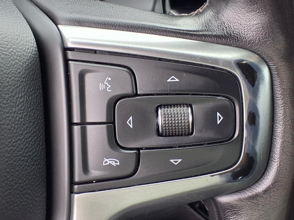 used 2022 Chevrolet Silverado 1500 car, priced at $37,900