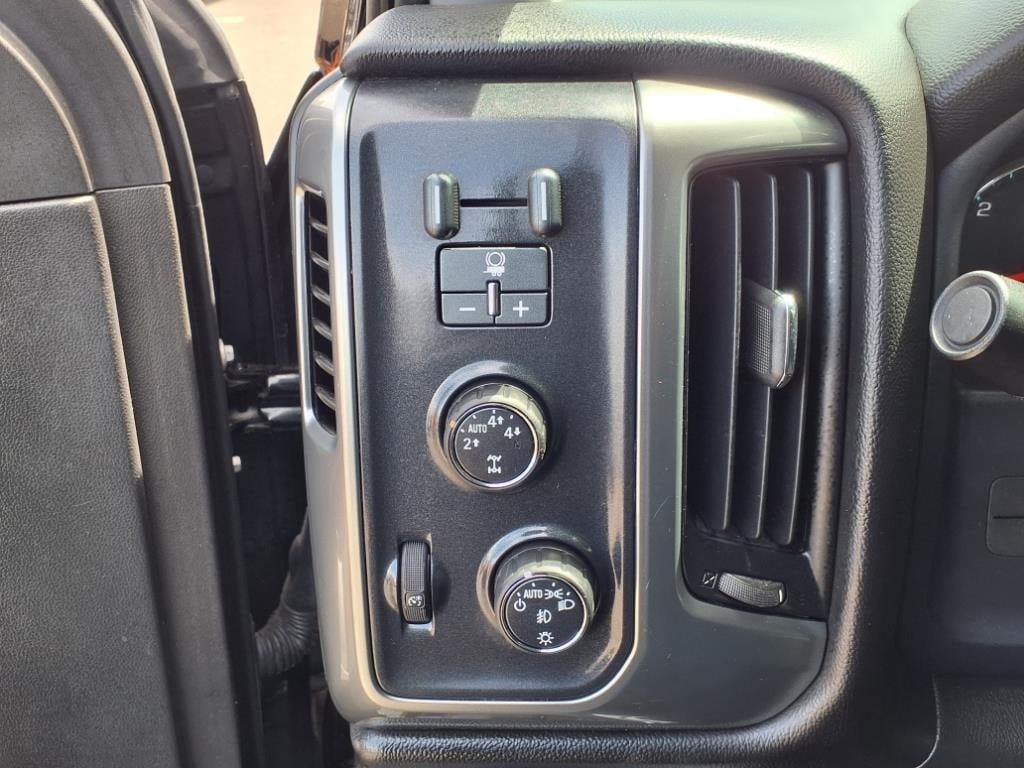 used 2015 Chevrolet Silverado 1500 car, priced at $19,900