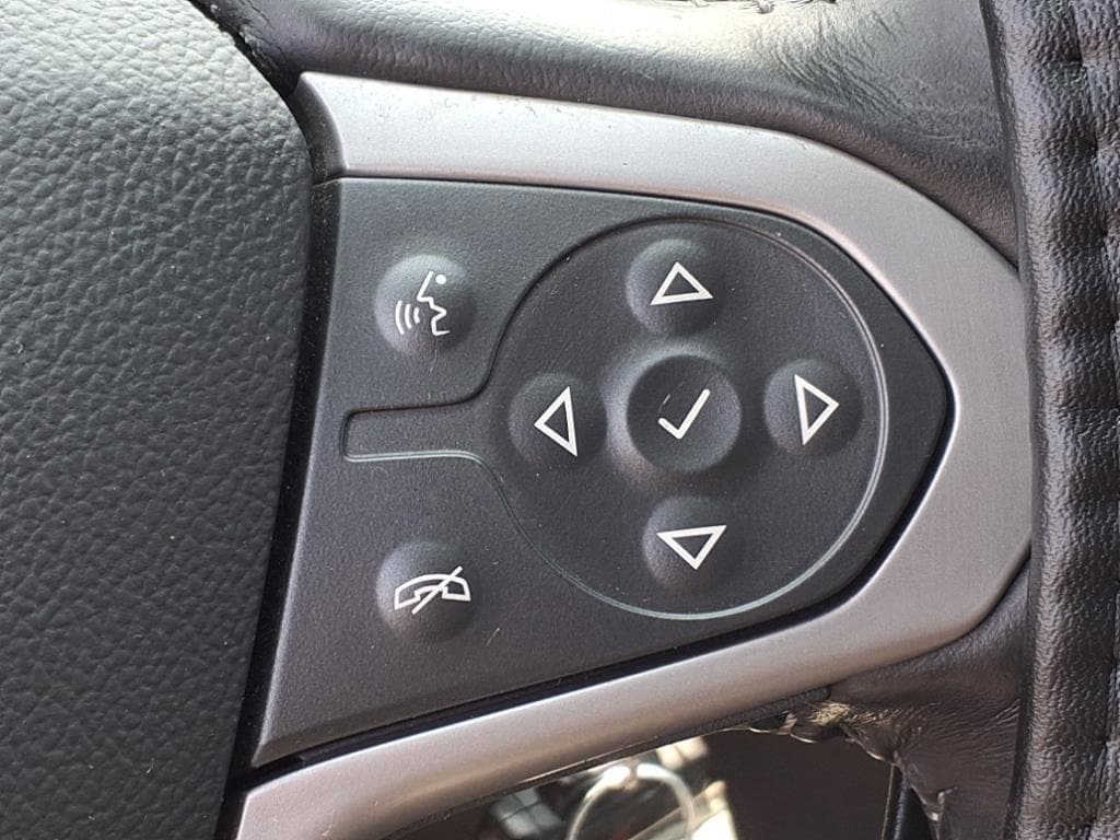 used 2022 Chevrolet Colorado car, priced at $17,500