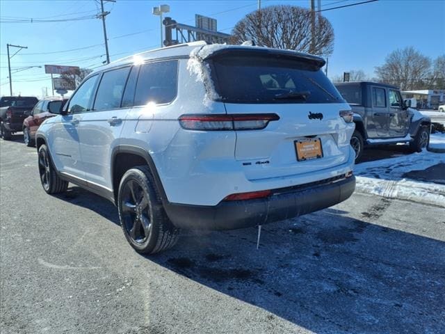 used 2021 Jeep Grand Cherokee L car, priced at $31,900