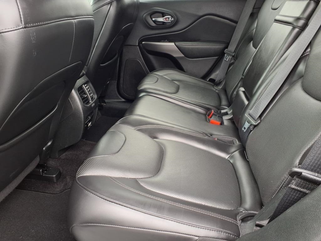 used 2019 Jeep Cherokee car, priced at $11,900