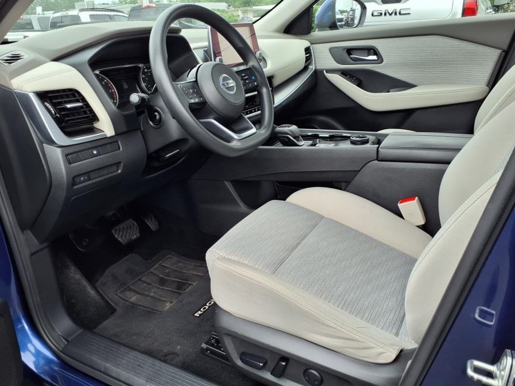 used 2021 Nissan Rogue car, priced at $17,900