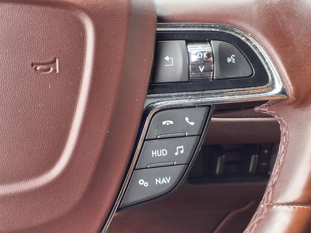 used 2021 Lincoln Navigator car, priced at $53,900