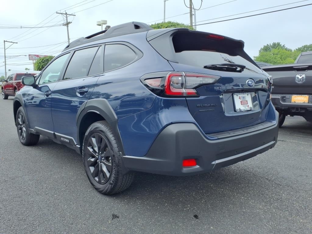 used 2025 Subaru Outback car, priced at $33,900