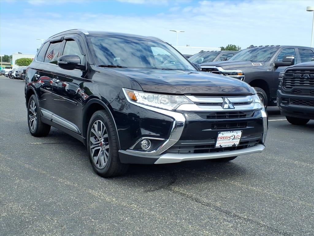 used 2017 Mitsubishi Outlander car, priced at $13,500