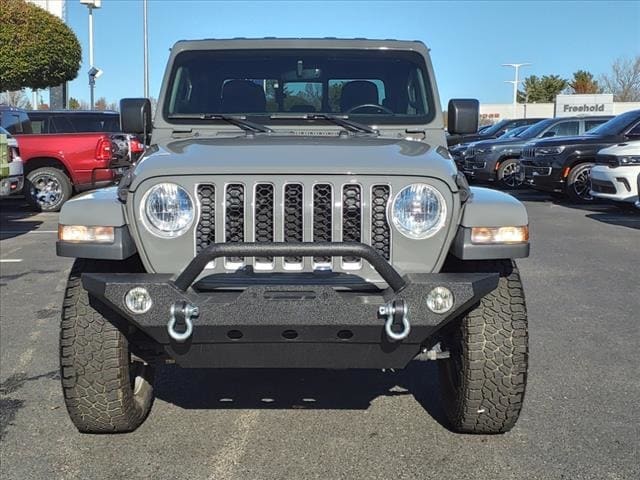 used 2021 Jeep Gladiator car, priced at $30,900