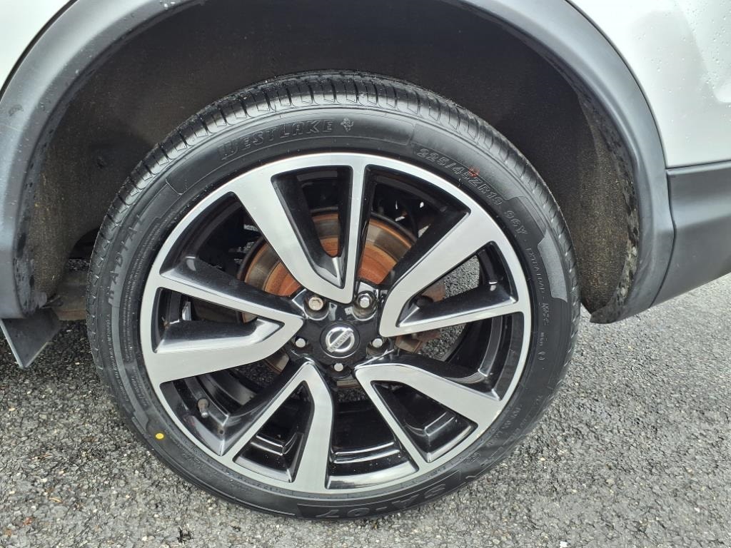 used 2017 Nissan Rogue Sport car, priced at $14,900