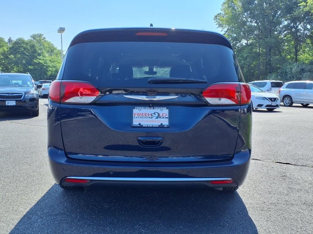 used 2017 Chrysler Pacifica car, priced at $13,900