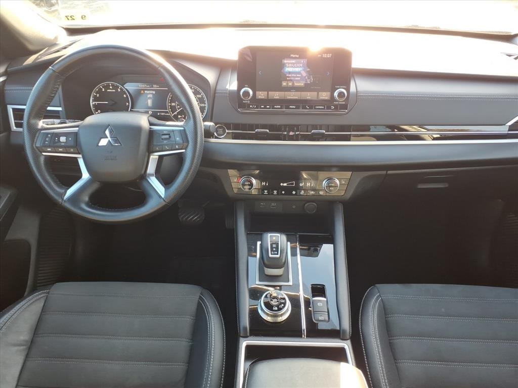 used 2022 Mitsubishi Outlander car, priced at $21,900