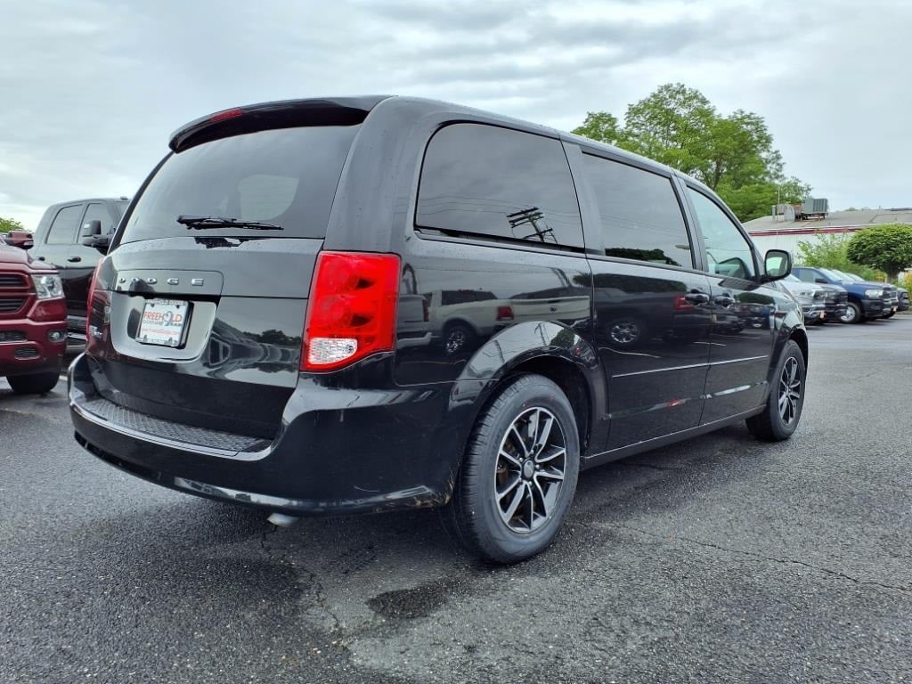 used 2016 Dodge Grand Caravan car, priced at $14,900