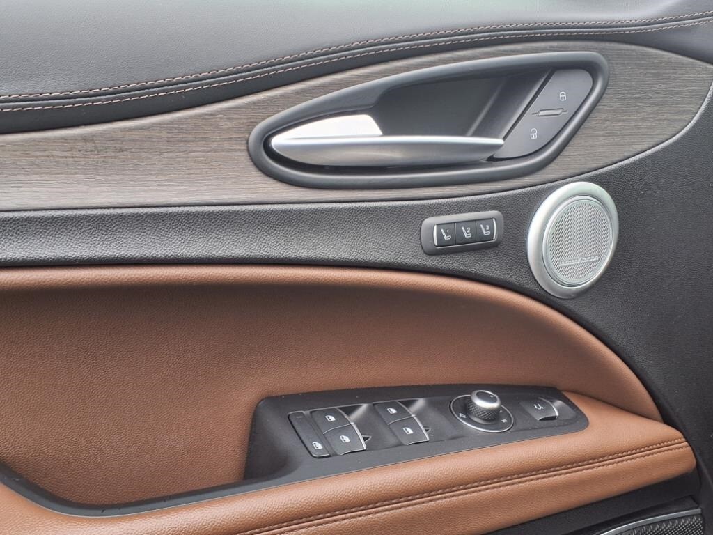 used 2021 Alfa Romeo Stelvio car, priced at $24,900