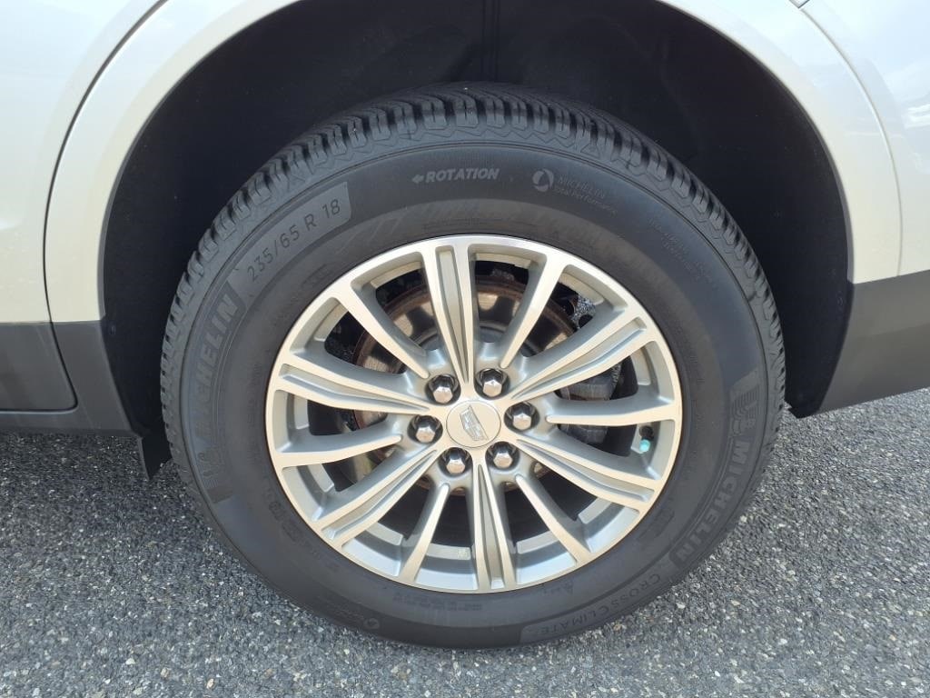used 2019 Cadillac XT5 car, priced at $20,500