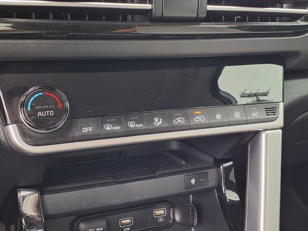 used 2022 Kia Seltos car, priced at $17,900