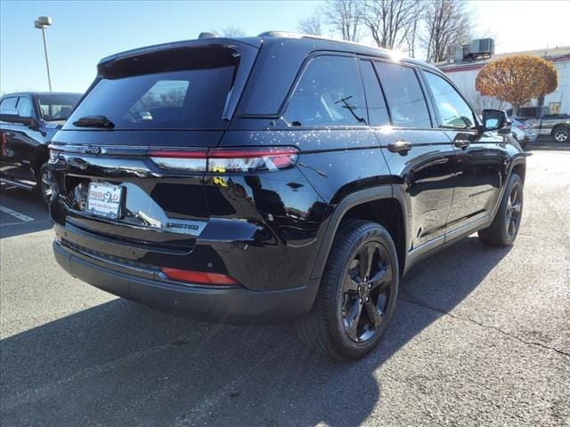 used 2023 Jeep Grand Cherokee car, priced at $34,900