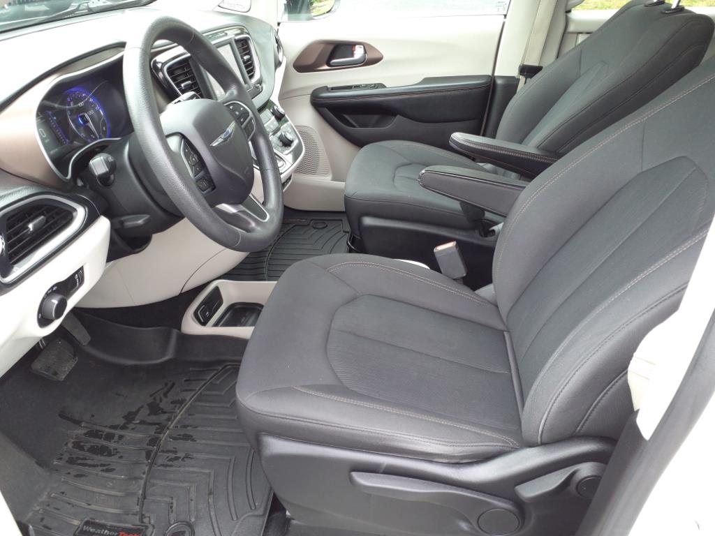 used 2019 Chrysler Pacifica car, priced at $15,900