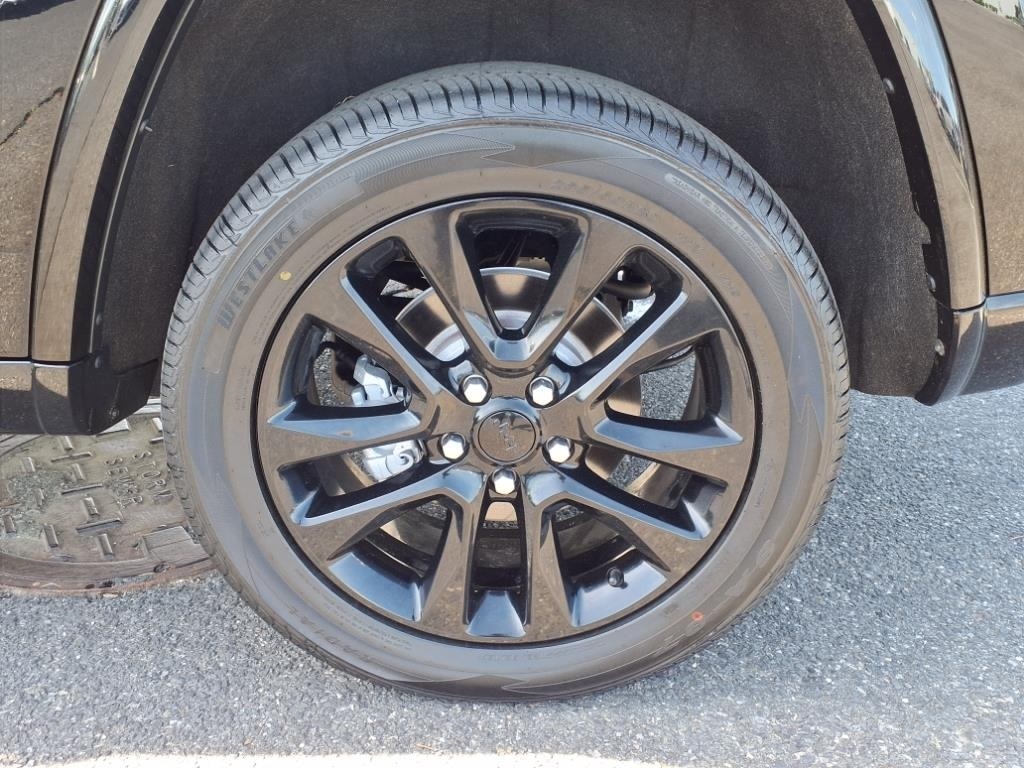used 2020 Jeep Grand Cherokee car, priced at $23,500