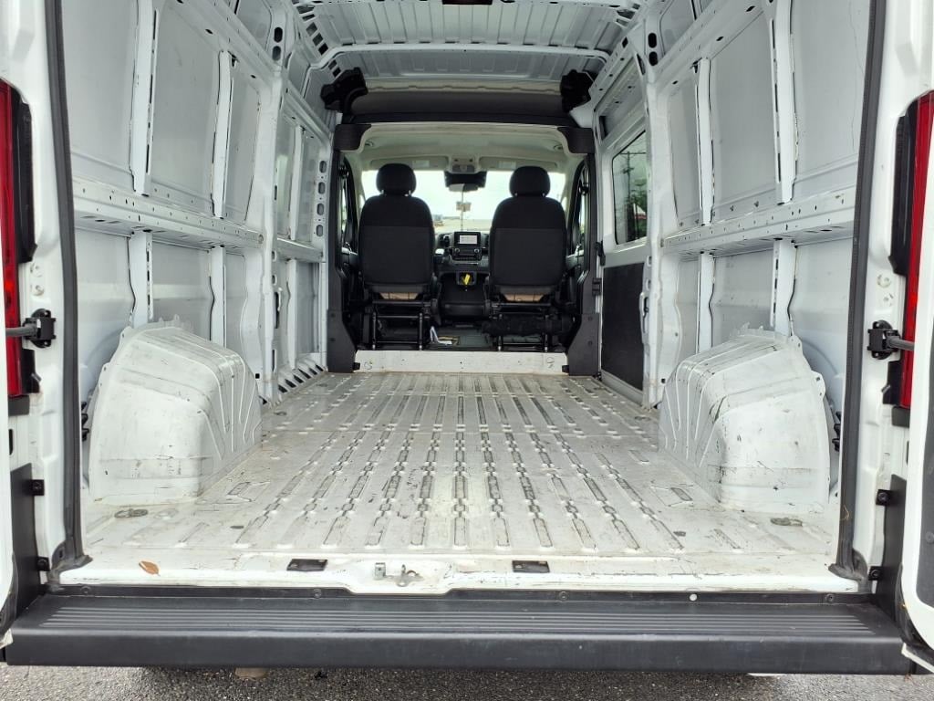 used 2023 Ram ProMaster 2500 car, priced at $29,900