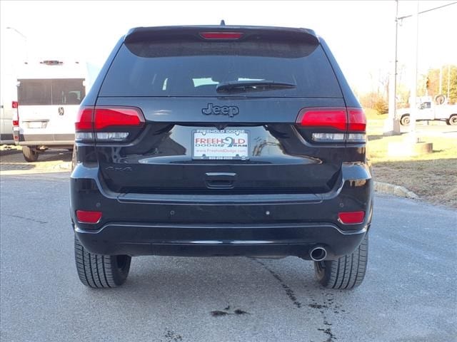 used 2017 Jeep Grand Cherokee car, priced at $18,500