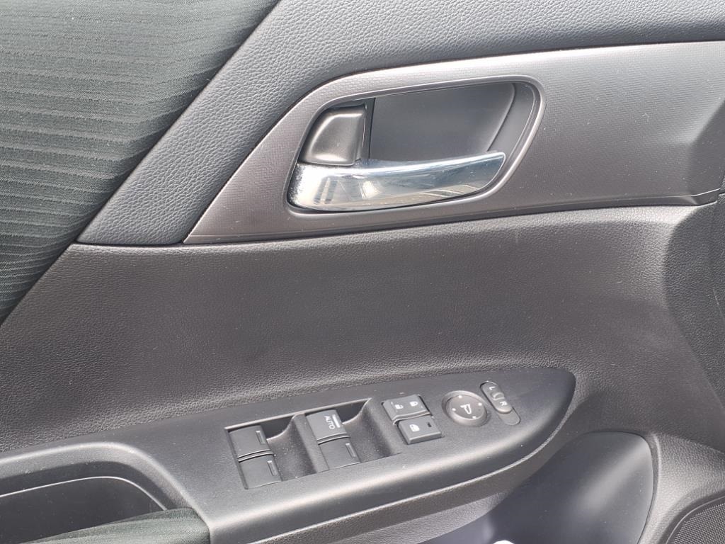 used 2015 Honda Accord car, priced at $14,900