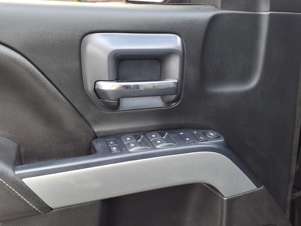 used 2018 Chevrolet Silverado 1500 car, priced at $25,900