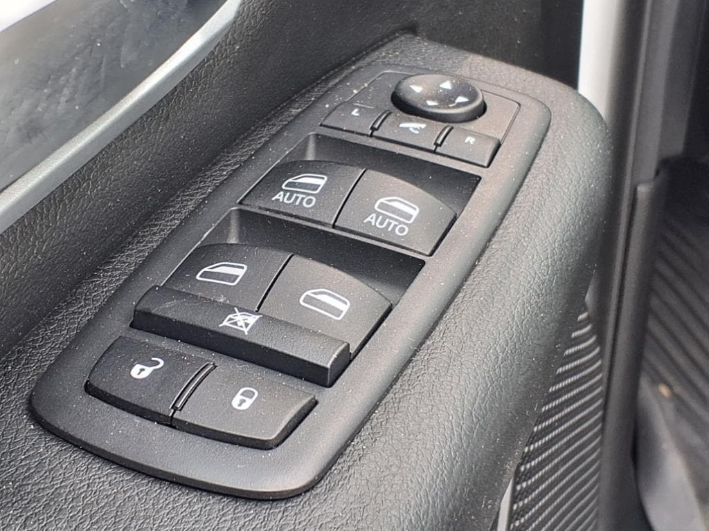 used 2021 Ram 1500 car, priced at $31,900