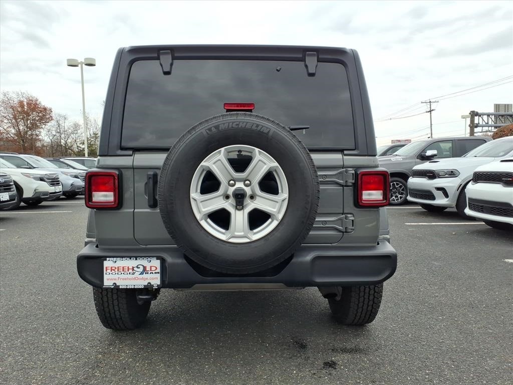 used 2021 Jeep Wrangler car, priced at $27,900