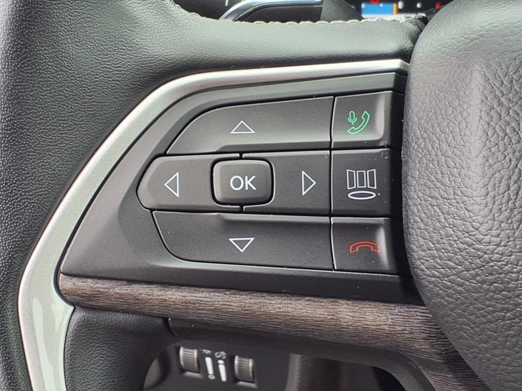 used 2022 Jeep Grand Cherokee L car, priced at $31,500