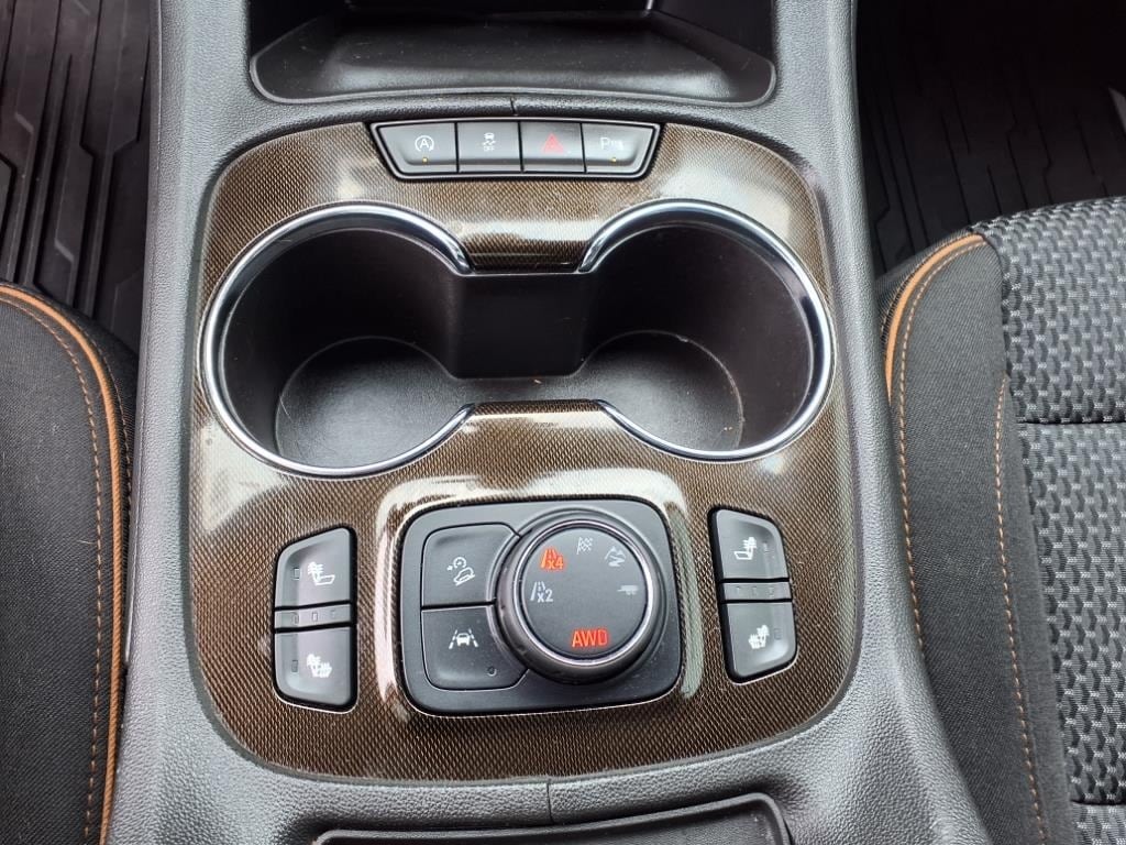 used 2021 GMC Acadia car, priced at $27,500
