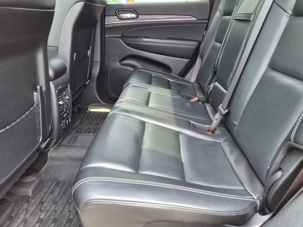 used 2021 Jeep Grand Cherokee car, priced at $28,900