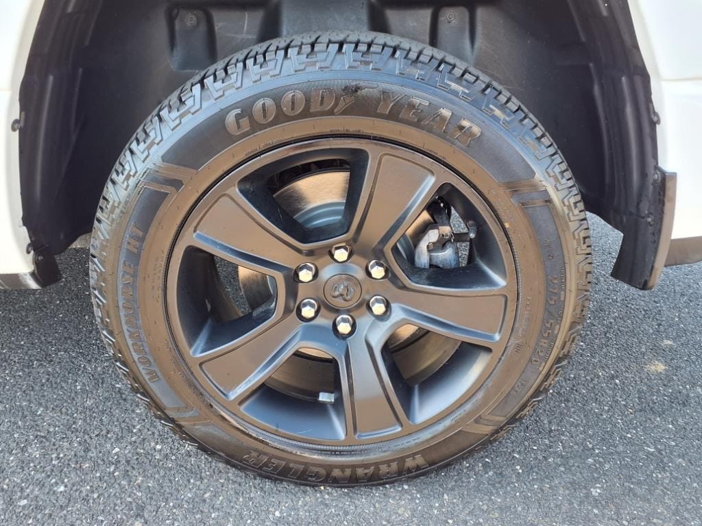 used 2021 Ram 1500 car, priced at $33,500