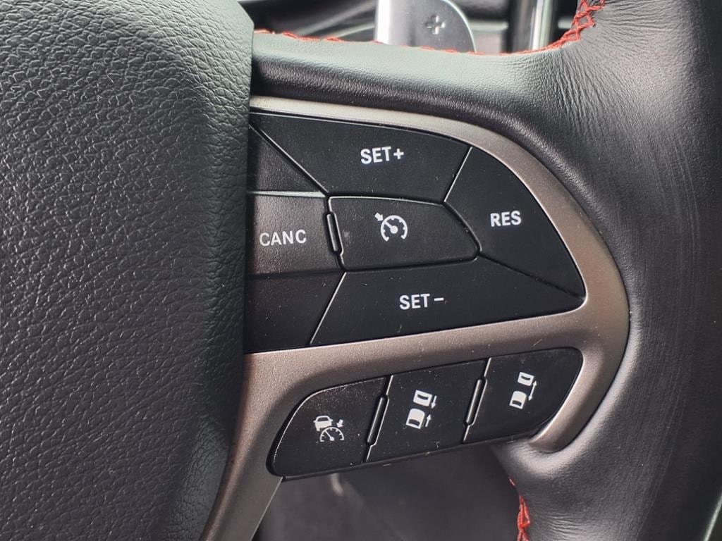used 2021 Jeep Grand Cherokee car, priced at $32,900