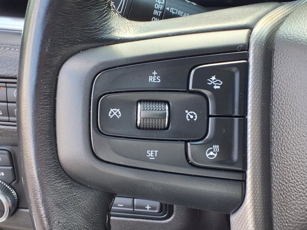 used 2022 GMC Yukon car, priced at $65,900