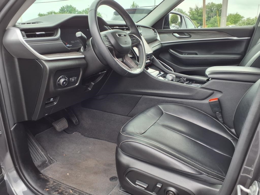 used 2022 Jeep Grand Cherokee L car, priced at $31,500