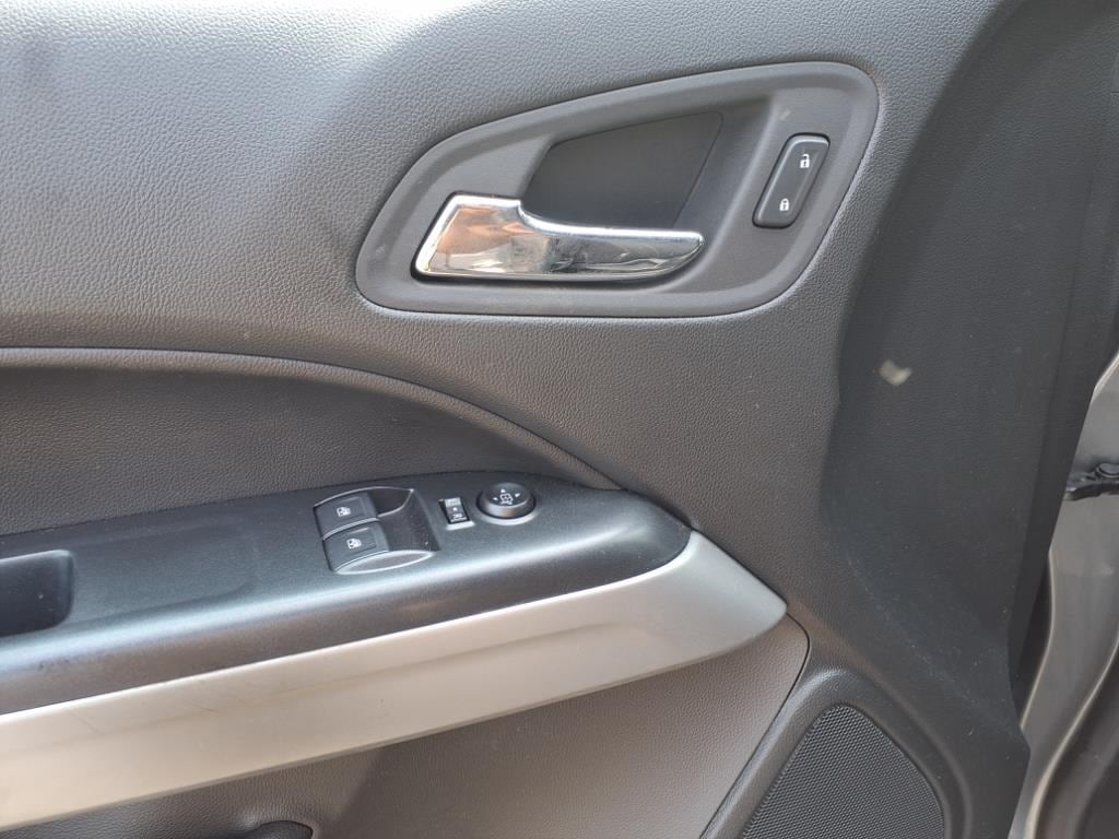 used 2022 Chevrolet Colorado car, priced at $17,500