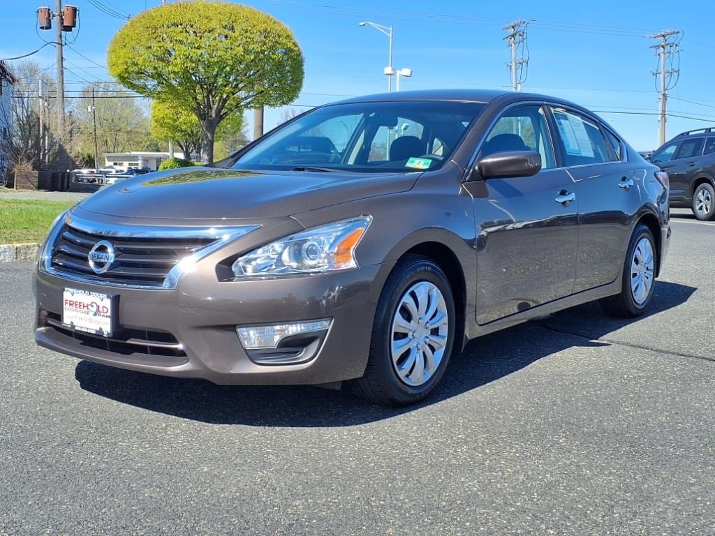 used 2014 Nissan Altima car, priced at $8,900