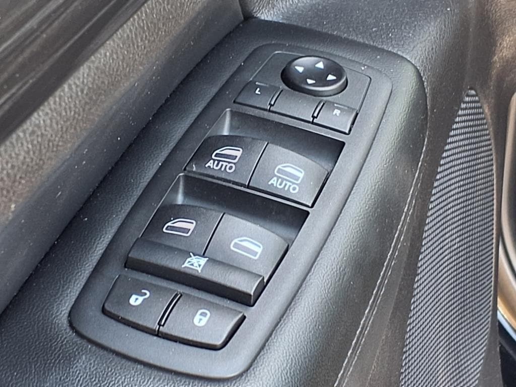 used 2020 Jeep Grand Cherokee car, priced at $23,500