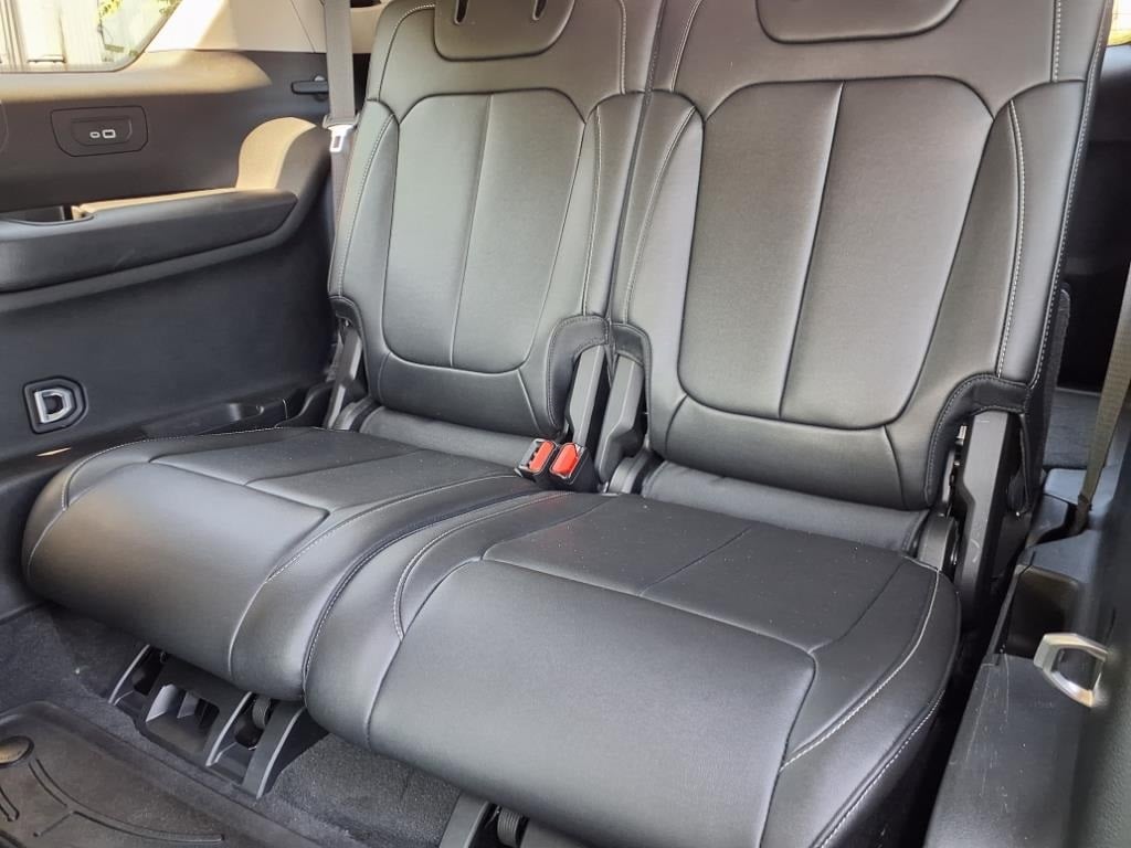 used 2022 Jeep Grand Cherokee L car, priced at $31,900