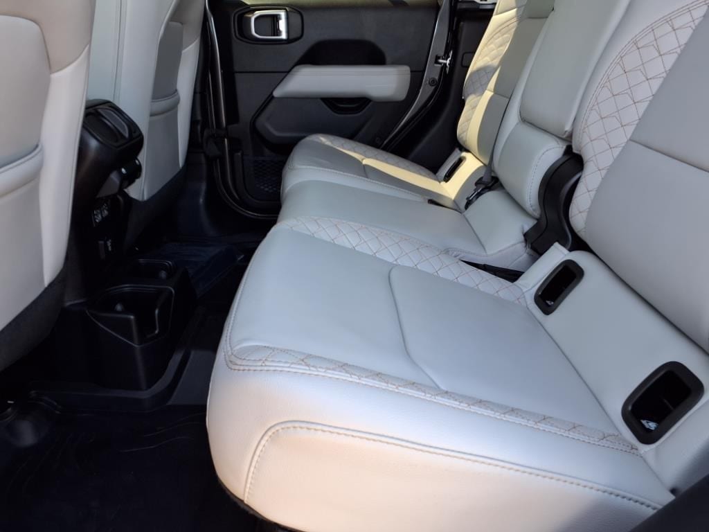 used 2021 Jeep Gladiator car, priced at $34,900
