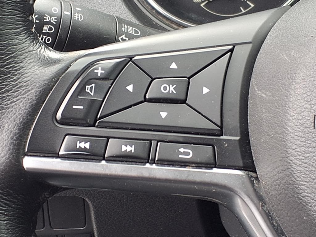 used 2017 Nissan Rogue Sport car, priced at $14,900