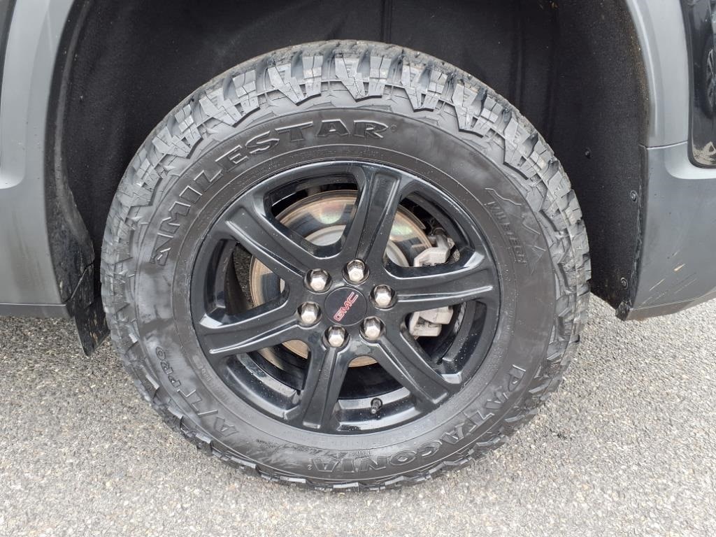 used 2021 GMC Acadia car, priced at $27,500