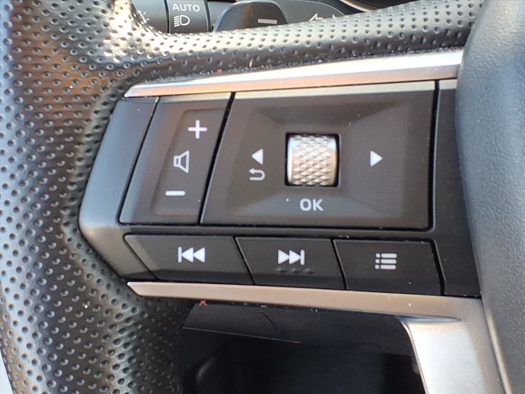 used 2022 Mitsubishi Outlander car, priced at $21,900