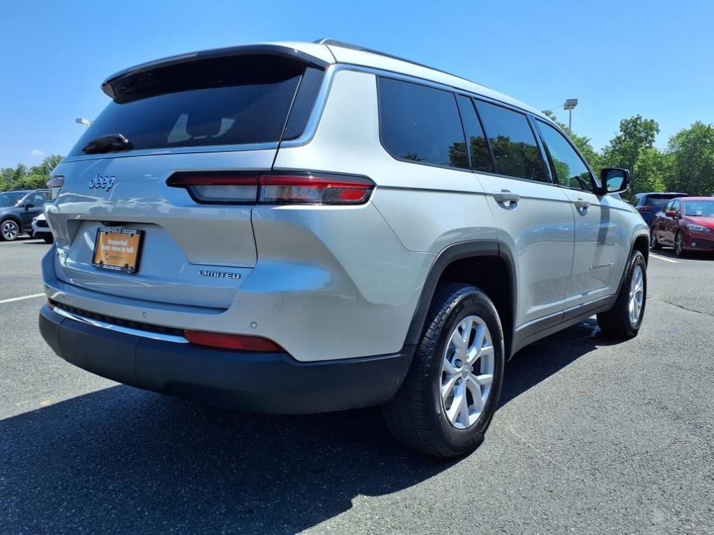 used 2022 Jeep Grand Cherokee L car, priced at $31,900