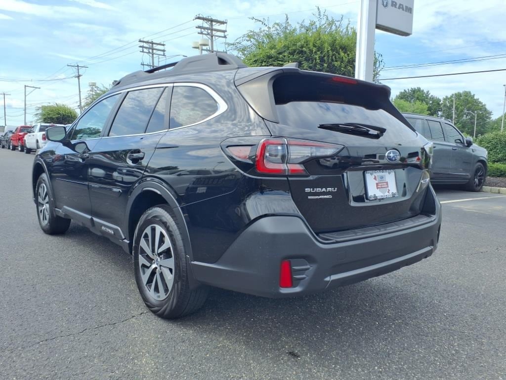 used 2022 Subaru Outback car, priced at $25,900
