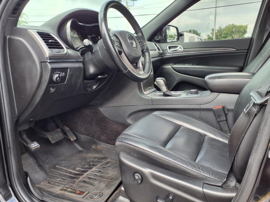 used 2018 Jeep Grand Cherokee car, priced at $15,900