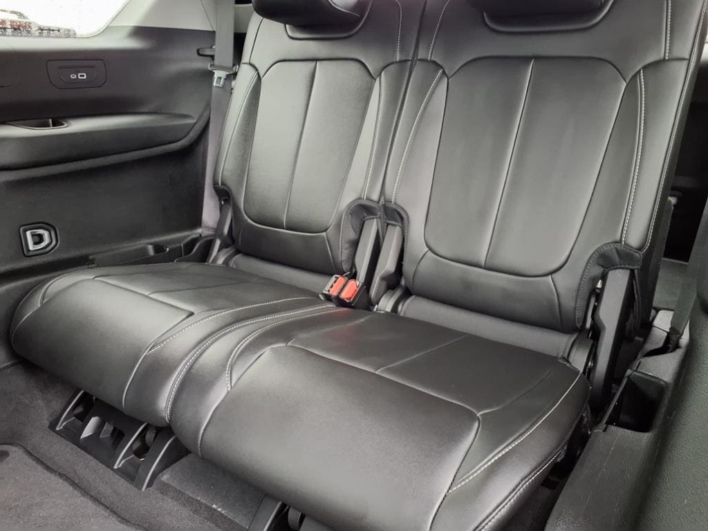used 2022 Jeep Grand Cherokee L car, priced at $29,900
